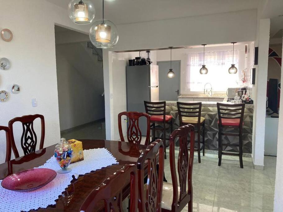 Casa Com Piscina, Grande E Espacosa No Condominio Dos Passaros Cabo Frio Zewnętrze zdjęcie